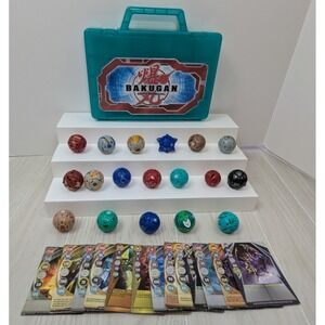 Bakugan 18 Battle Brawlers Ball Figures Green Storage Case Magnetic cards lot